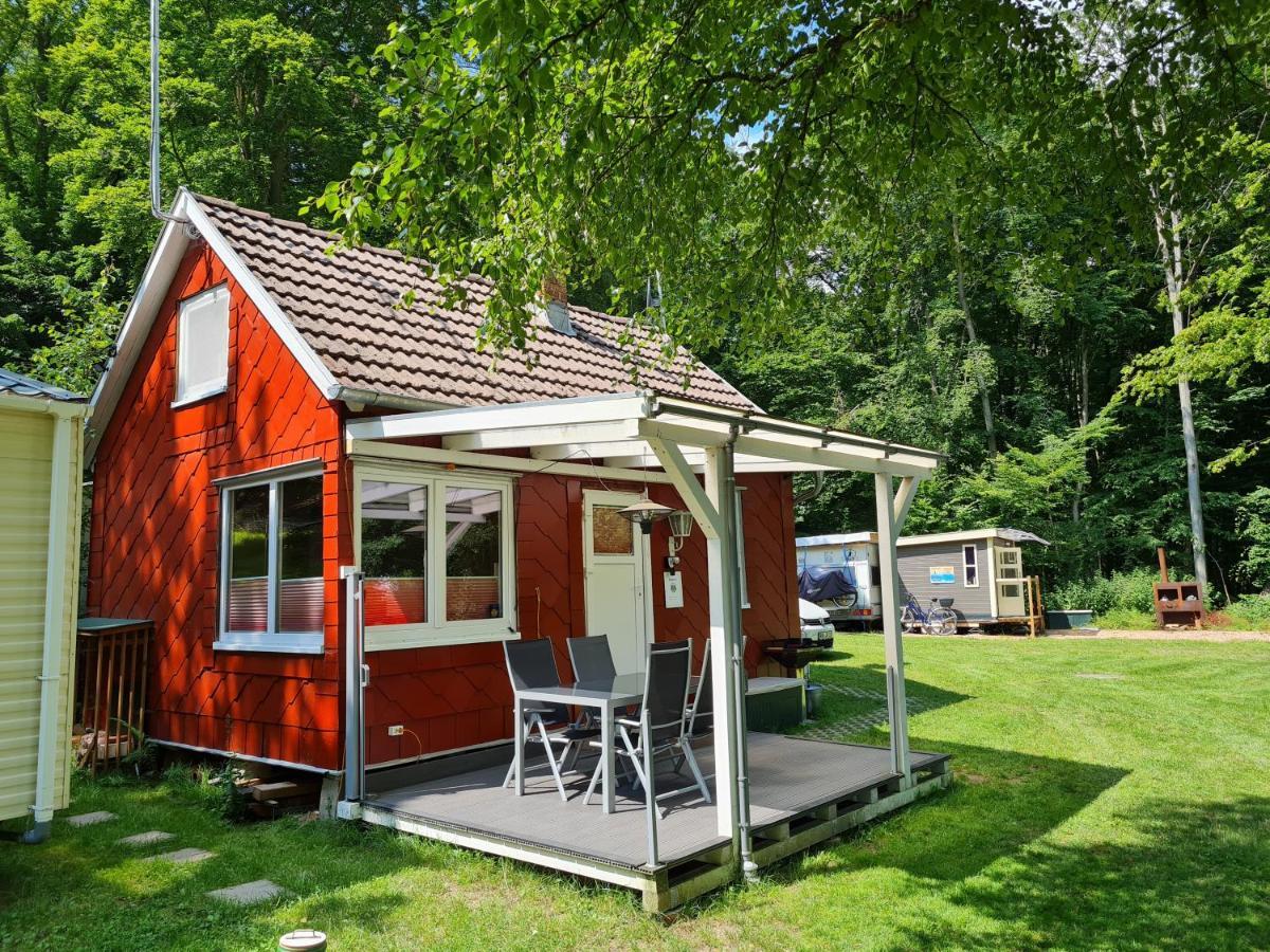 Ferienhaus Direkt Am Badesee Bungalow 11 Schonsee Urnshausen Bagian luar foto